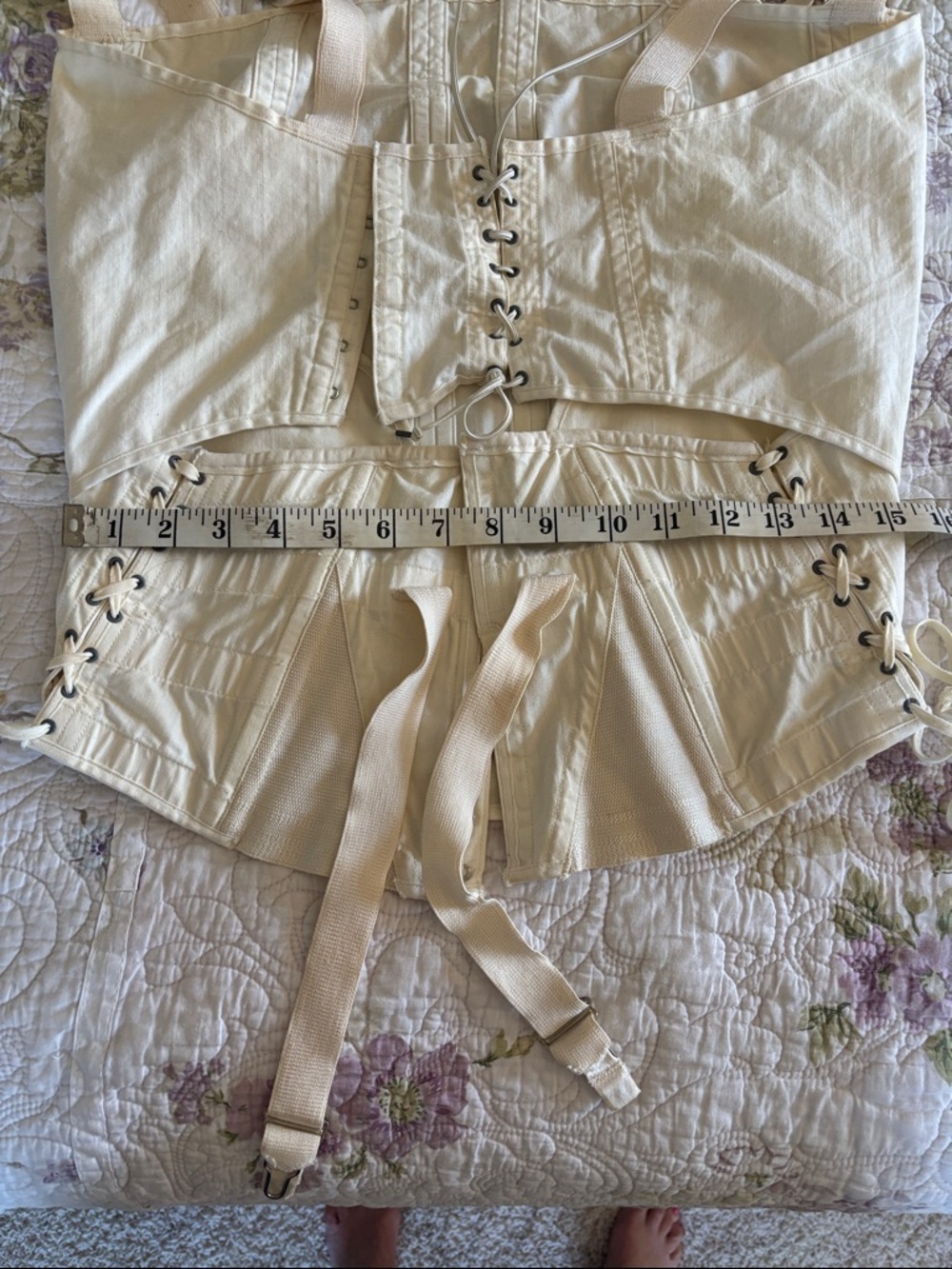 Vintage White/ivory Corset Top - Picture 11 of 11